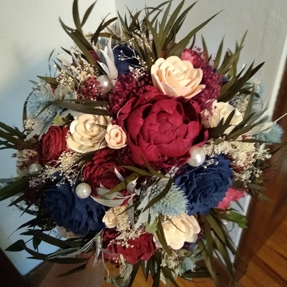 bridal bridesmaids wedding bouquets + boutonniere